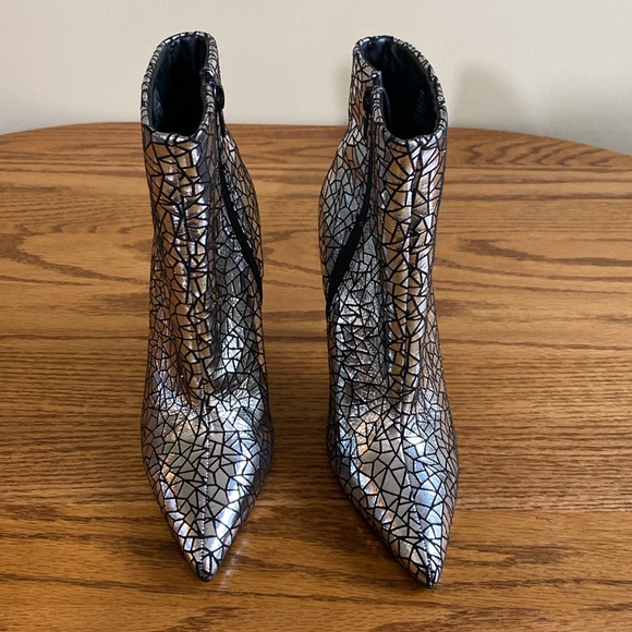 JustFab Stiletto Boots - Picture 4 of 11